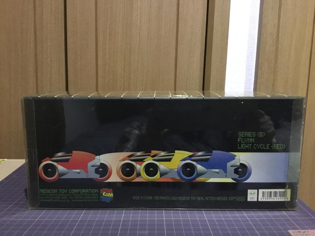 TRON (Disney)リアルアクションヒーローズ　LIGHTCYCLE　新品