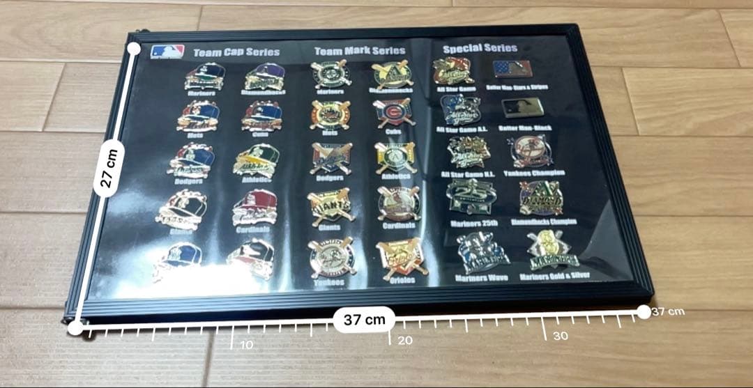 MLBチームロゴピンバッジセット