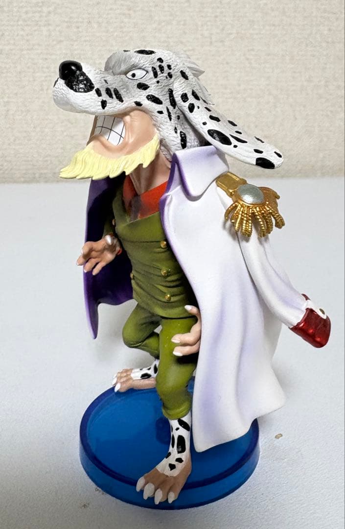 ニクスワンピース　フィギュア　ダルメシアン　海軍　中将　ワーコレ　海外　ガ