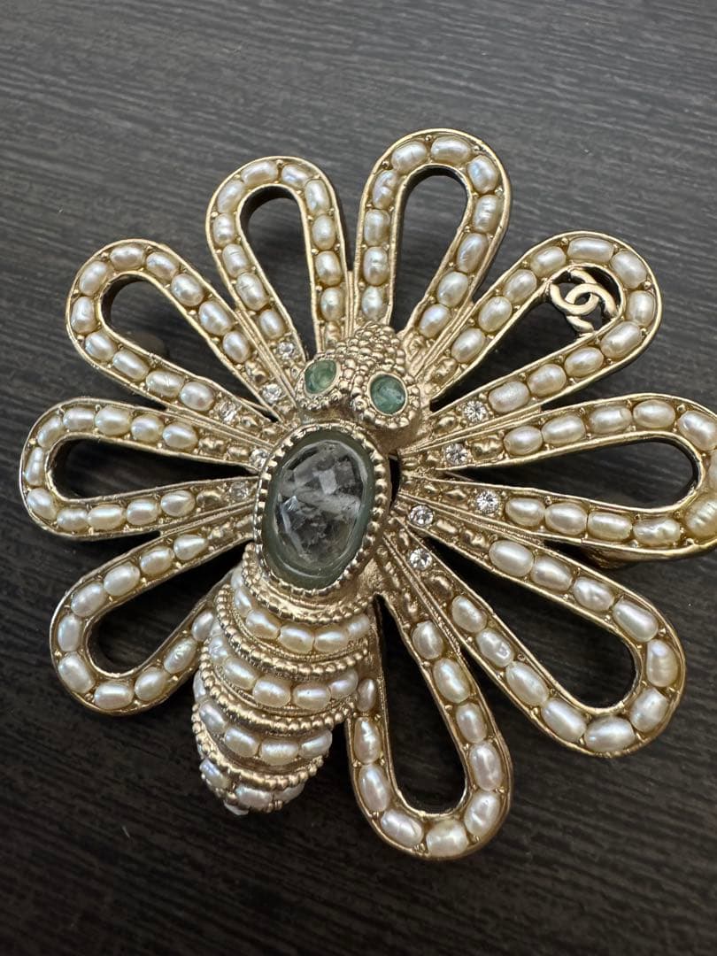 CHANELシャネル バタフライ ピンブローチ