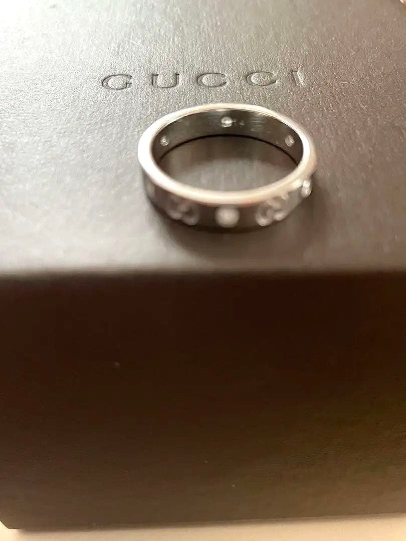 G U C C I アイコンリングダイヤモンド６Ｐ K１８W G １４