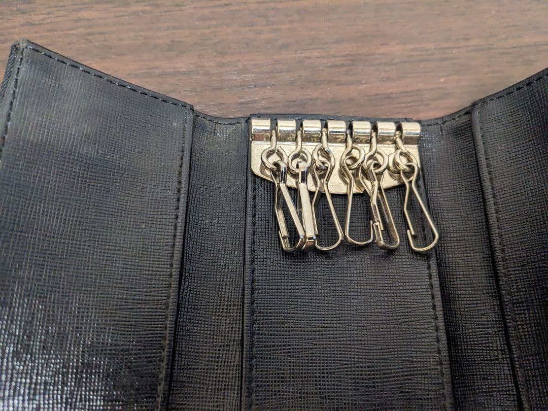 PRADA ブラック ナイロン キーケース