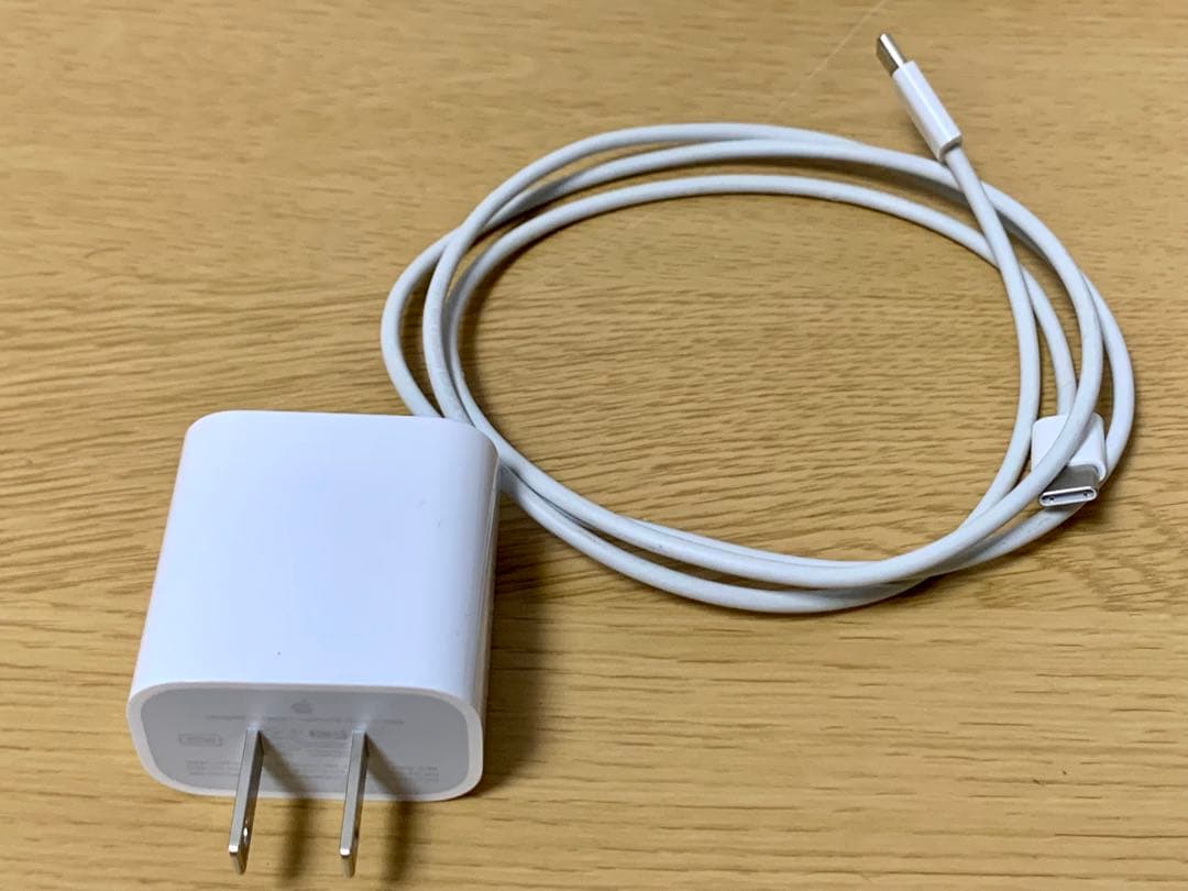 iPad Air 第4世代 10.9インチ シルバー 64GB