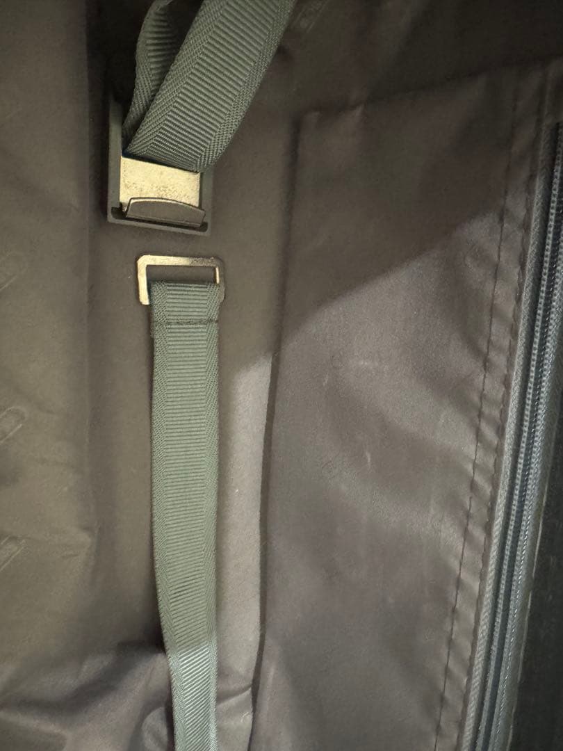 リモワ　SALSA サルサ　32〜35リットル　ブラック