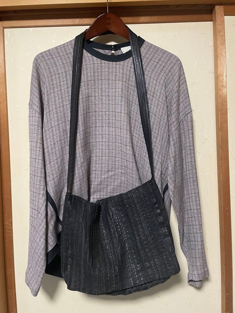 ヨーガンレール　斜め掛けメッセンジャーバッグ