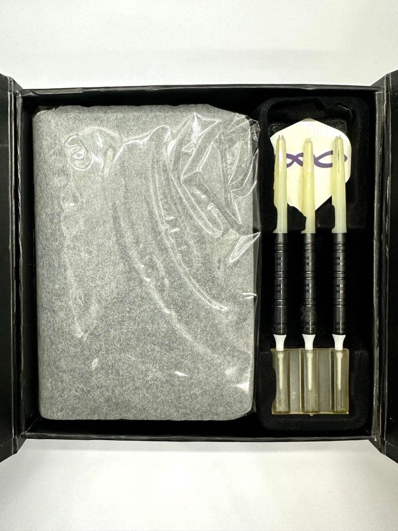 Tripleight=888  トリプレイト　SHUNRAI BLACK