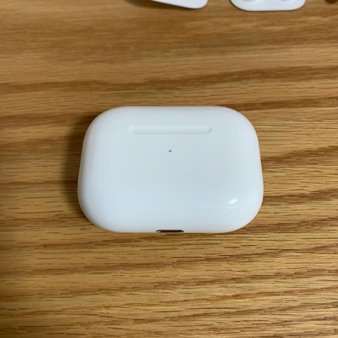 【左耳なし】Apple AirPods pro MWP22J/A