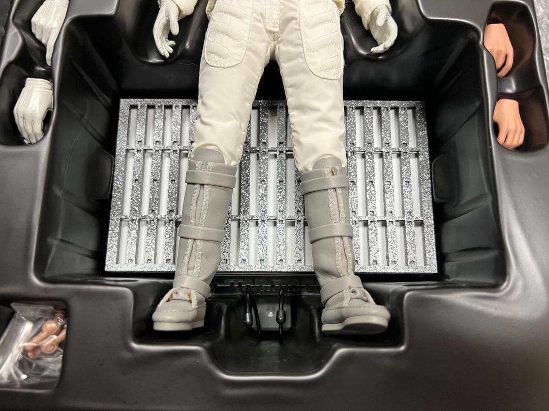 ホットトイズ ムービーマスターピース スターウォーズ 帝国の逆襲 レイア ホス版