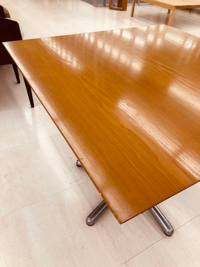 ナチュラルウッド 正方形ダイニングテーブル