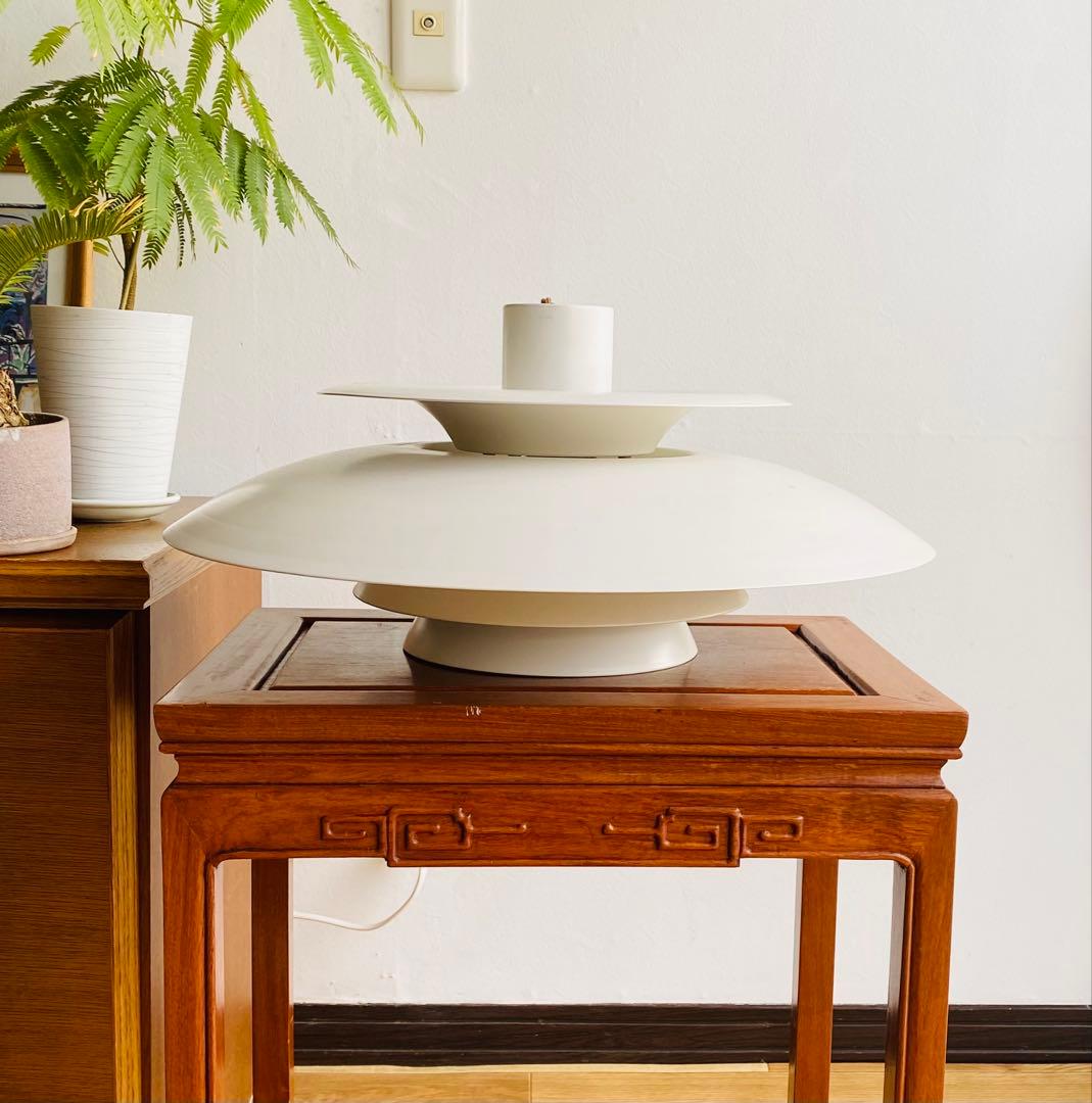 ポールヘニングセン ルイスポールセン PH5リプロダクト