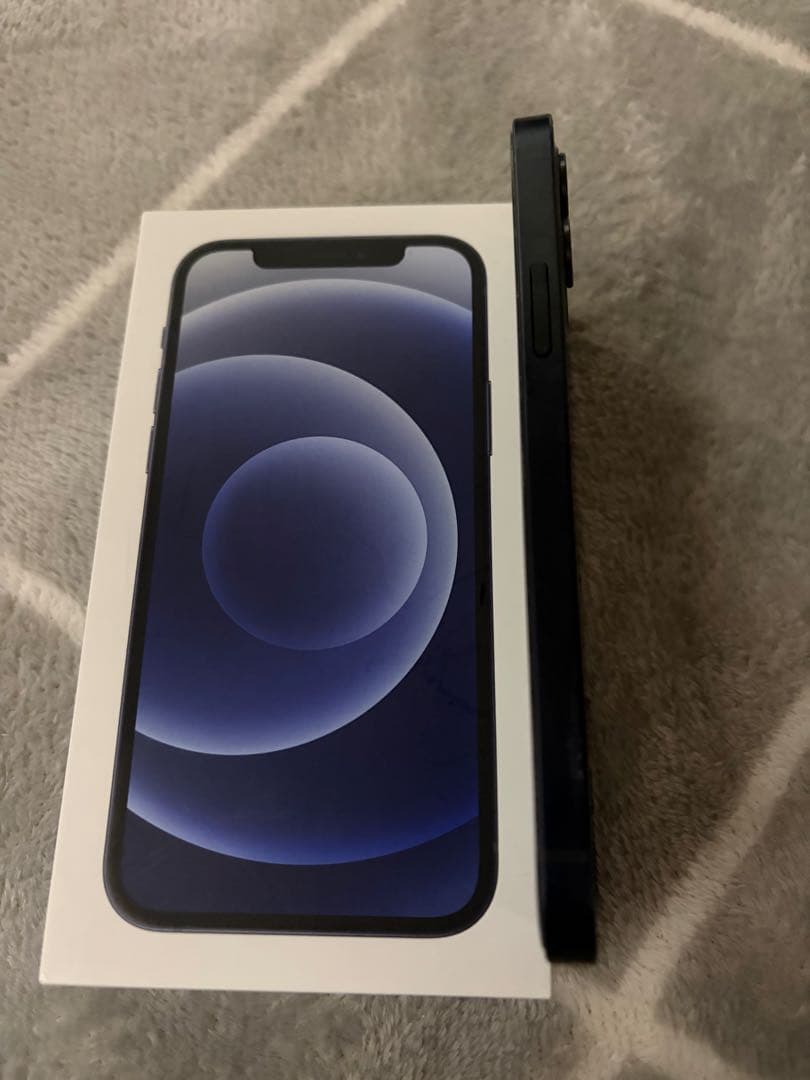 美品　Apple iPhone 12 本体　ブラック 128gb SIMフリー