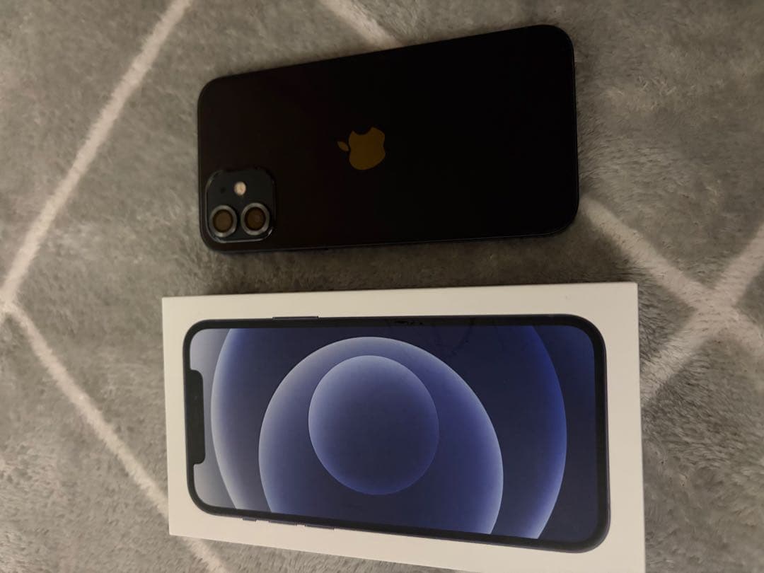 美品　Apple iPhone 12 本体　ブラック 128gb SIMフリー