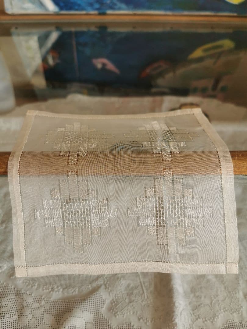 アンティーク シルクオーガンジー 透しドローンワークレース刺繍 スクエアドイリー