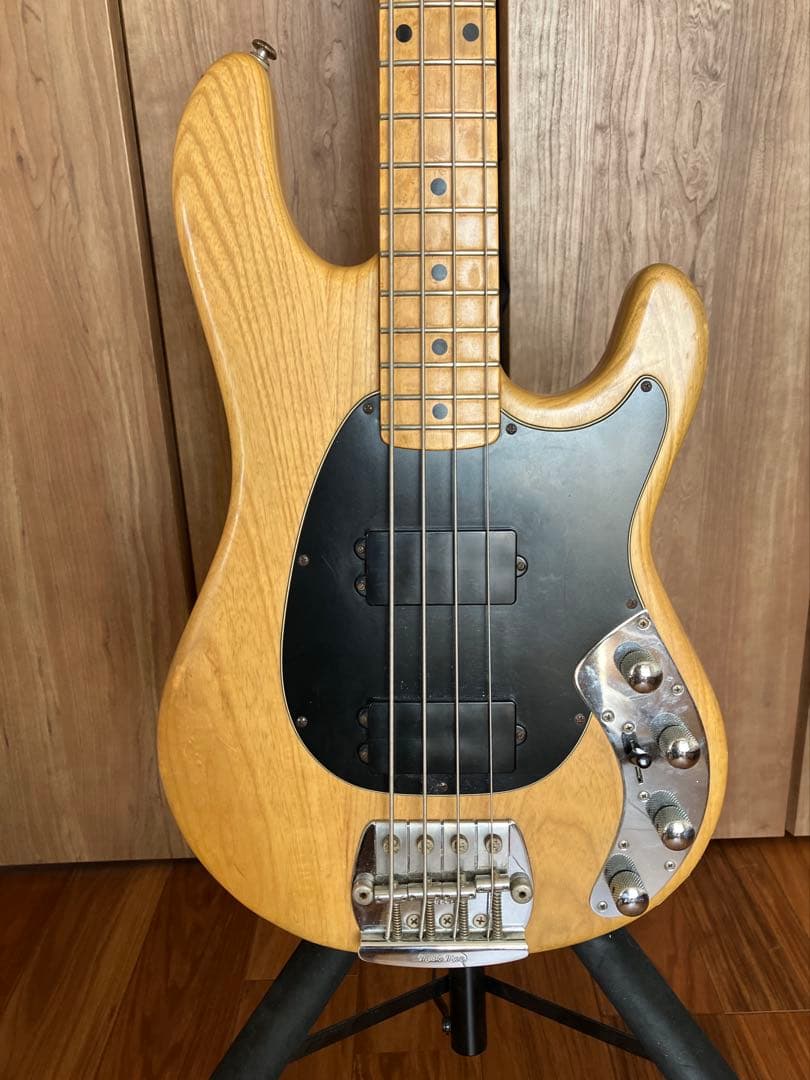 MUSICMAN SABRE BASS ミュージックマンセイバー　レア個体
