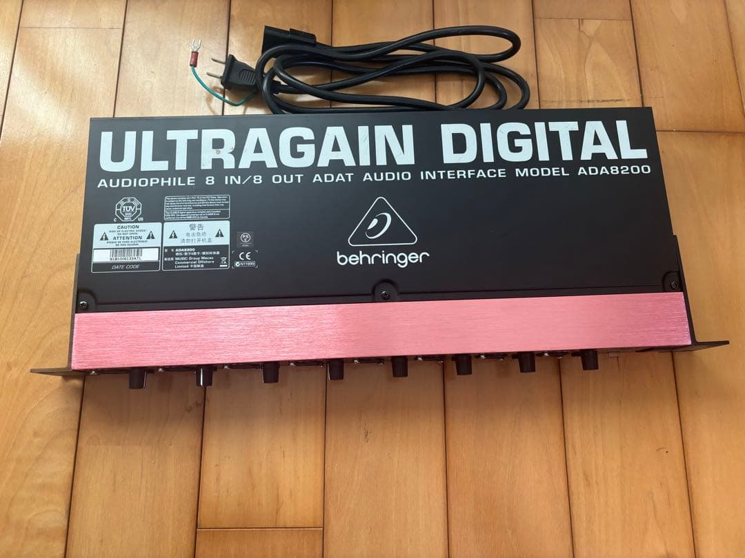 DTM・DAW behringer ADA8200 ULTRAGAIN DIGITAL