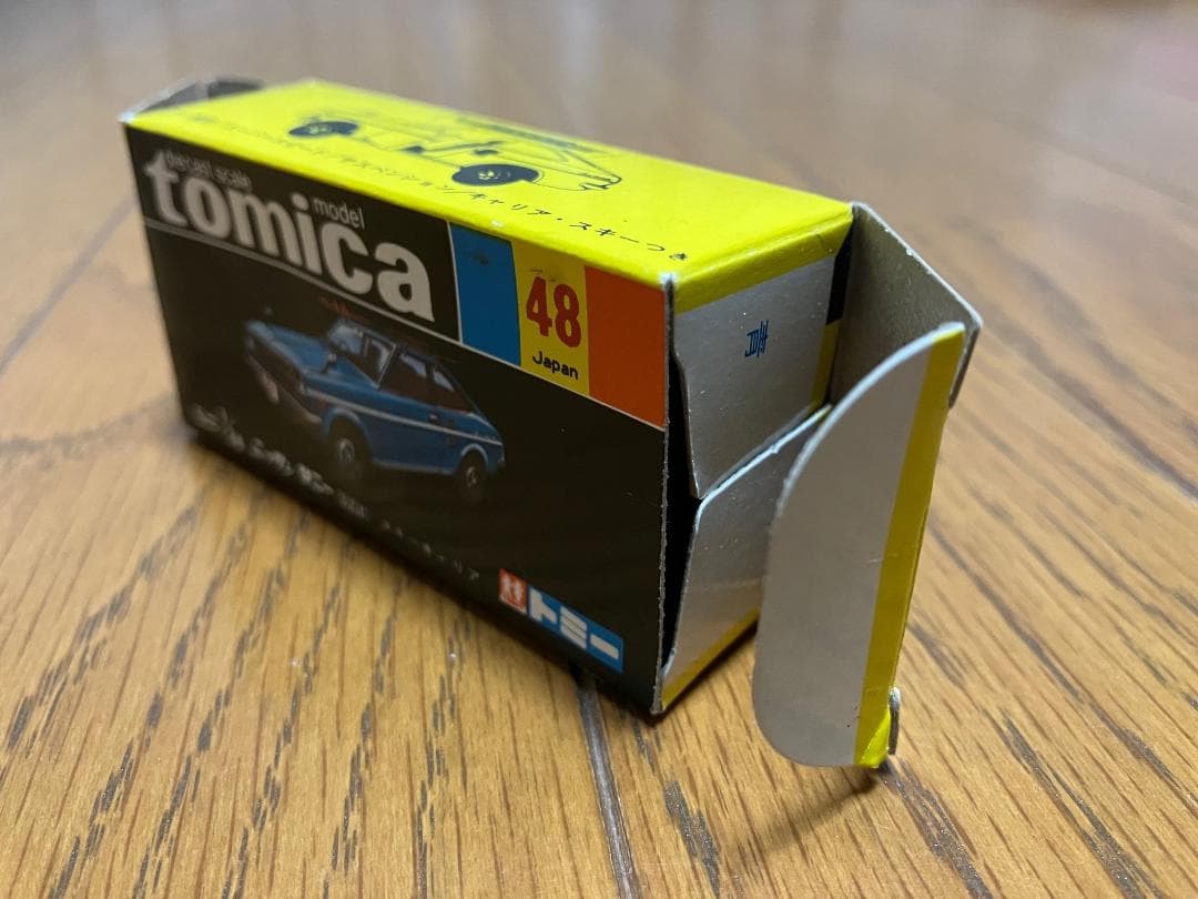 トミカ黒箱48　ニッサン　サニースキーキャリア　当時物　デッドストック