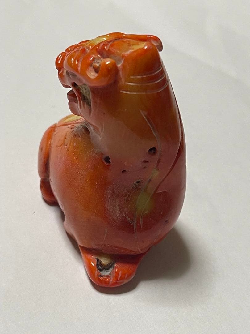 山珊瑚？珊瑚獅子の彫刻 置き物