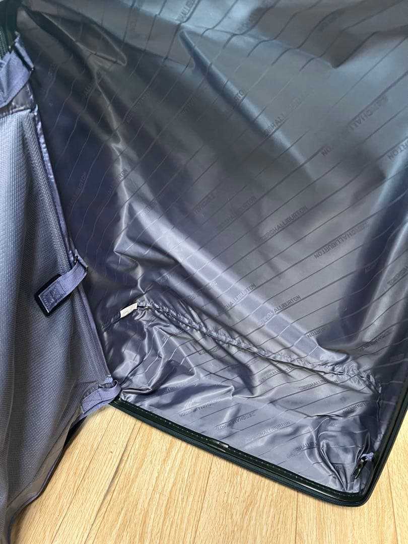 美品送料込‼️ ゼロハリバートン スーツケース /キャリーケース 軽量 6〜7泊