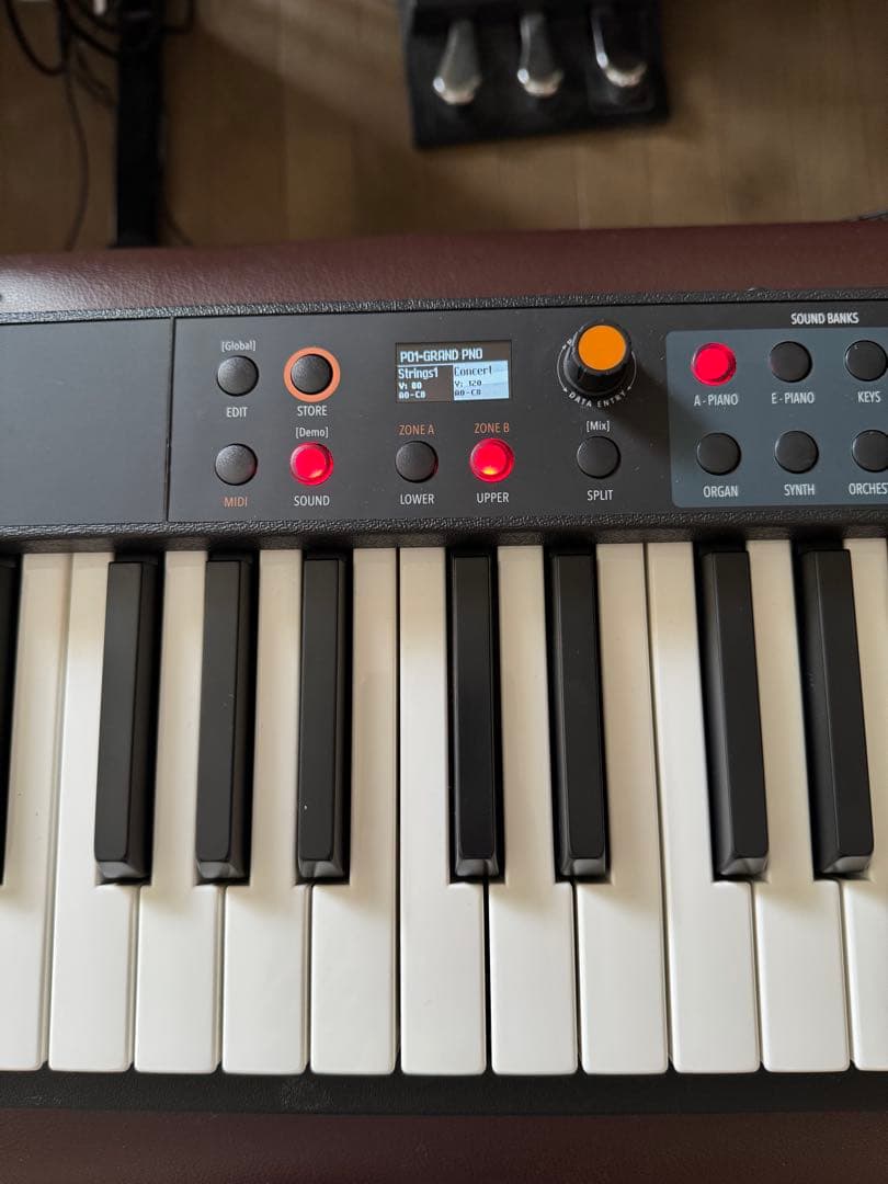 numa compact 2 Studiologic 純正ペダル・ソフトケース付