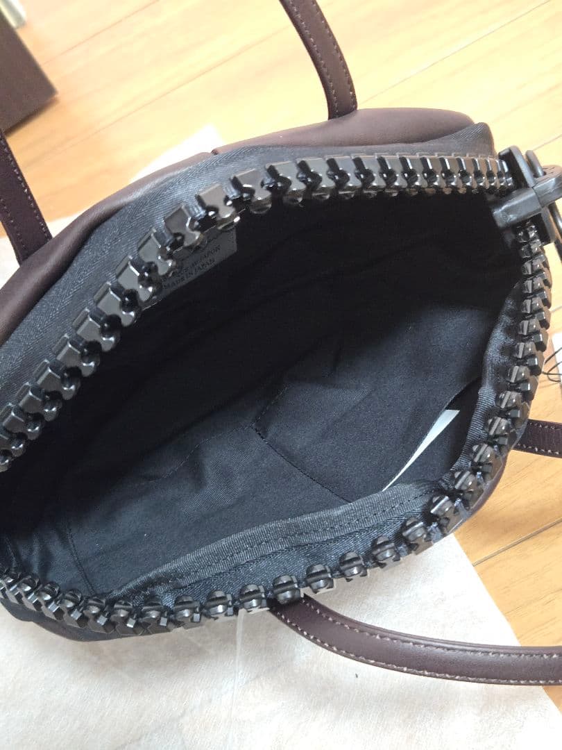 カワカワ　kawakawa 　レザー　丸ビスバッグ　　トート　肩掛け