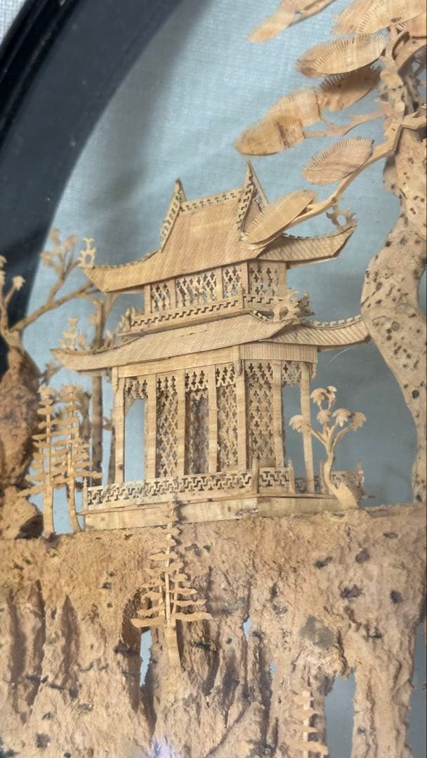 木製風景彫刻 置物 直径約30cm