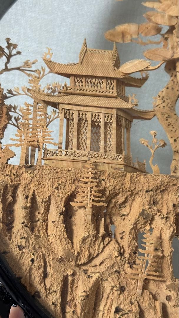 木製風景彫刻 置物 直径約30cm