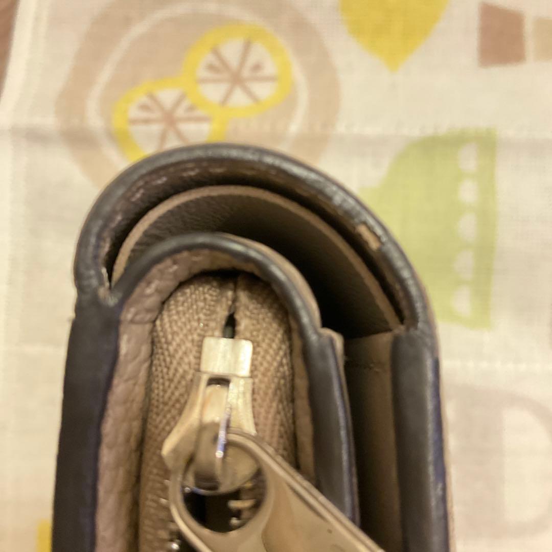 ルイヴィトンモノグラムマヒナクレアガレ二つ折り財布