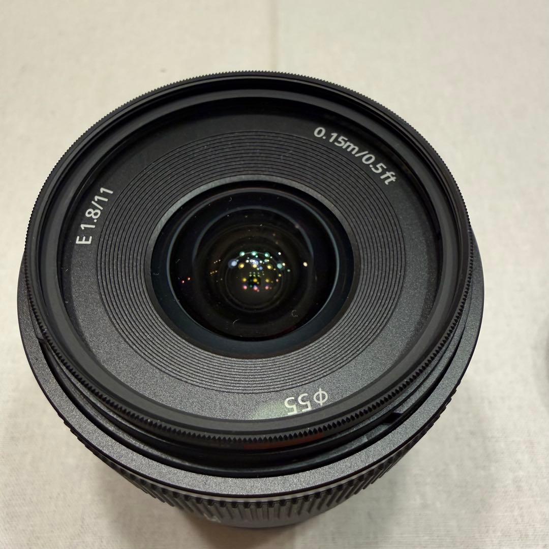 SONY E 11mm F1.8 SEL11F18 美品 箱付