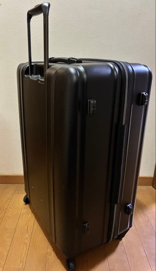 ZEROGRA ゼログラ ハードジッパーケース超軽量 大型Lサイズ