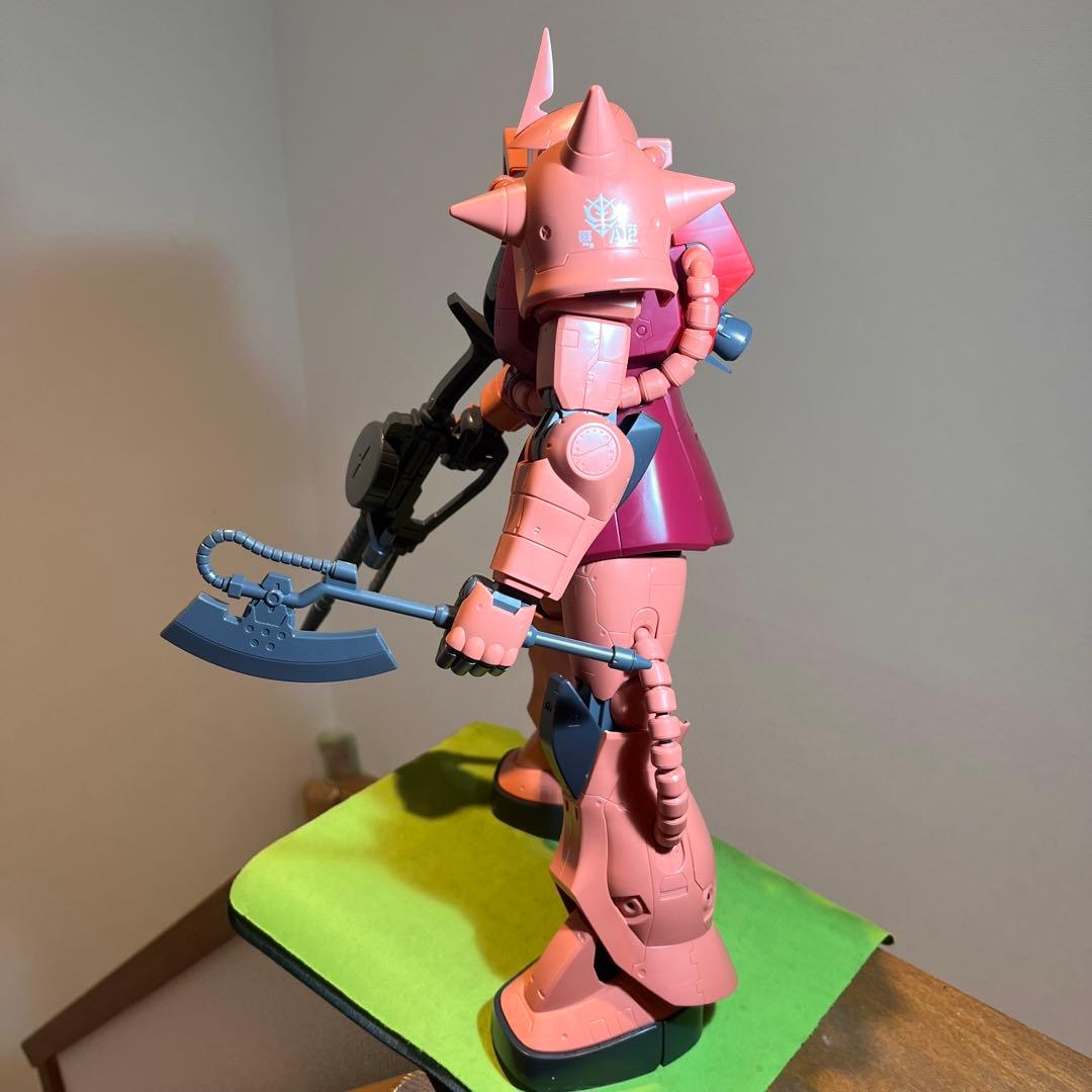 メガサイズ MS-06S シャア専用ザク II 完成品