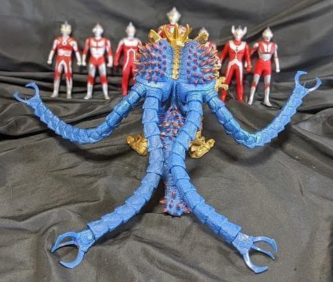 Ｕキラーザウルス＆メビウス＋ウルトラ６兄弟（バンダイ）ソフビ２体＋６体セット