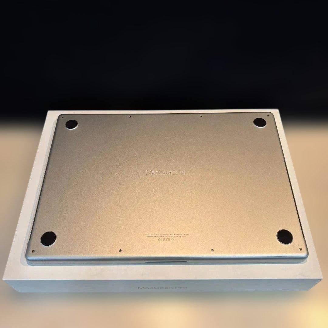 【美品】MacBook Pro 16インチ M1 Pro 32GB 1TB