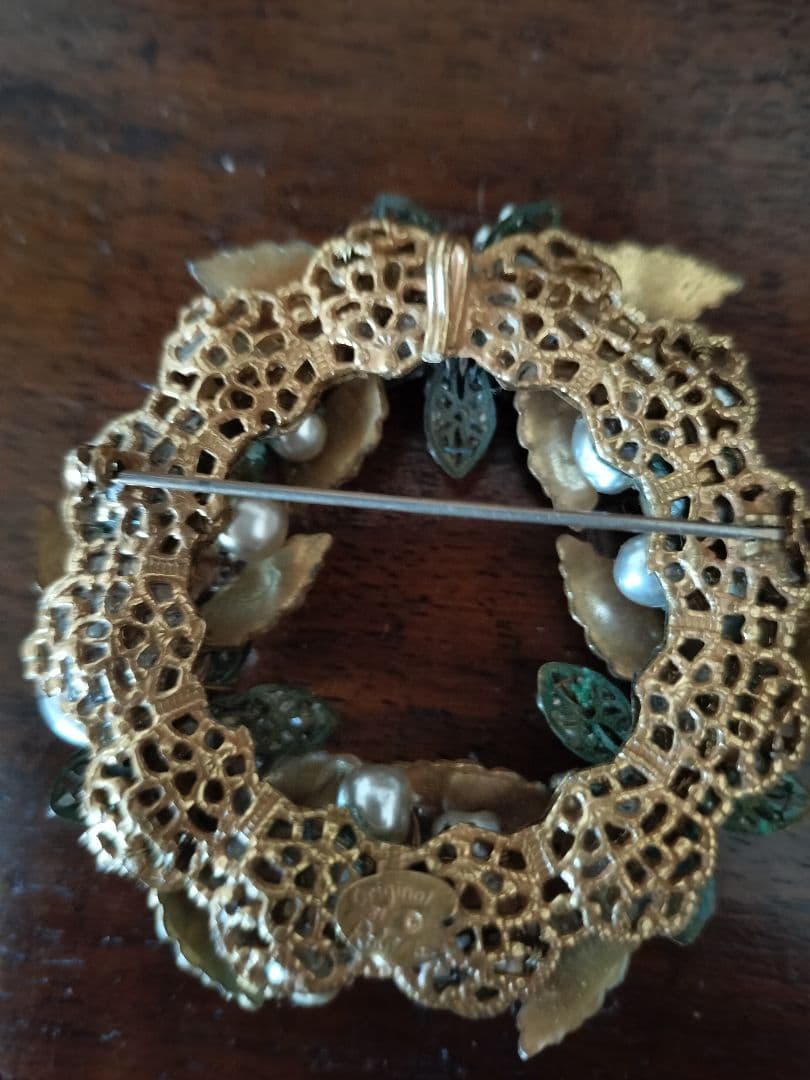 ビンテージブローチハスケル風　メーカー銘