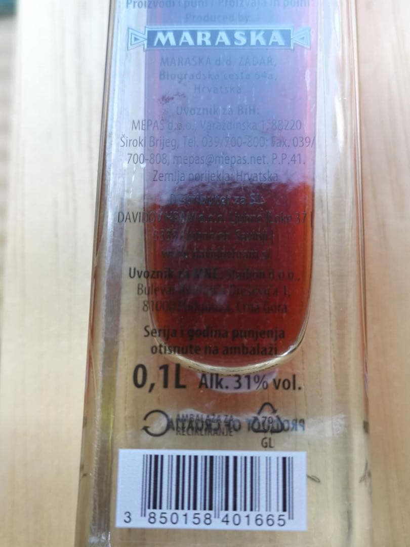 クロアチア ラキア プラム 洋梨ブランデー 海外のアルコール飲料 お土産￼