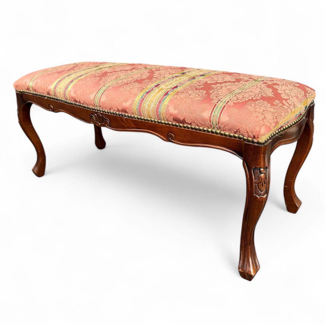 猫脚　スツール　ヴィンテージテイスト　クラシックスタイル　鋲打ち