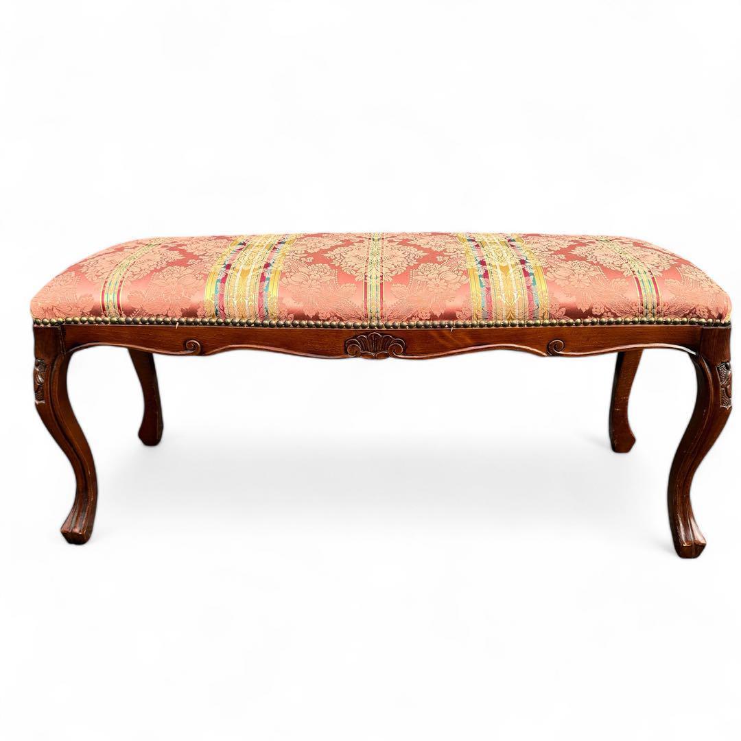 猫脚　スツール　ヴィンテージテイスト　クラシックスタイル　鋲打ち