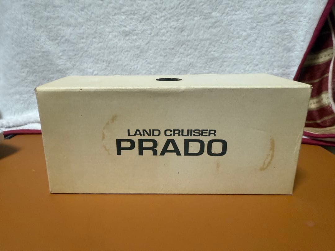 トヨタ ランドクルーザー プラド カラーサンプル