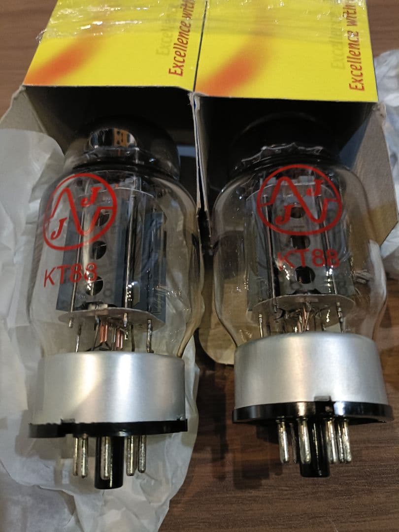 ほぼ未使用 JJ Electronic KT88 真空管 2本ペア マッチング済