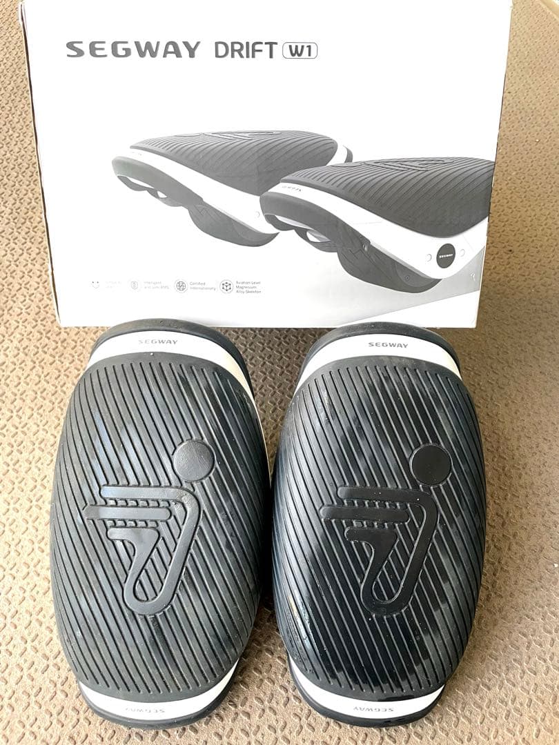 Segway Drift W1 電動スケートボード