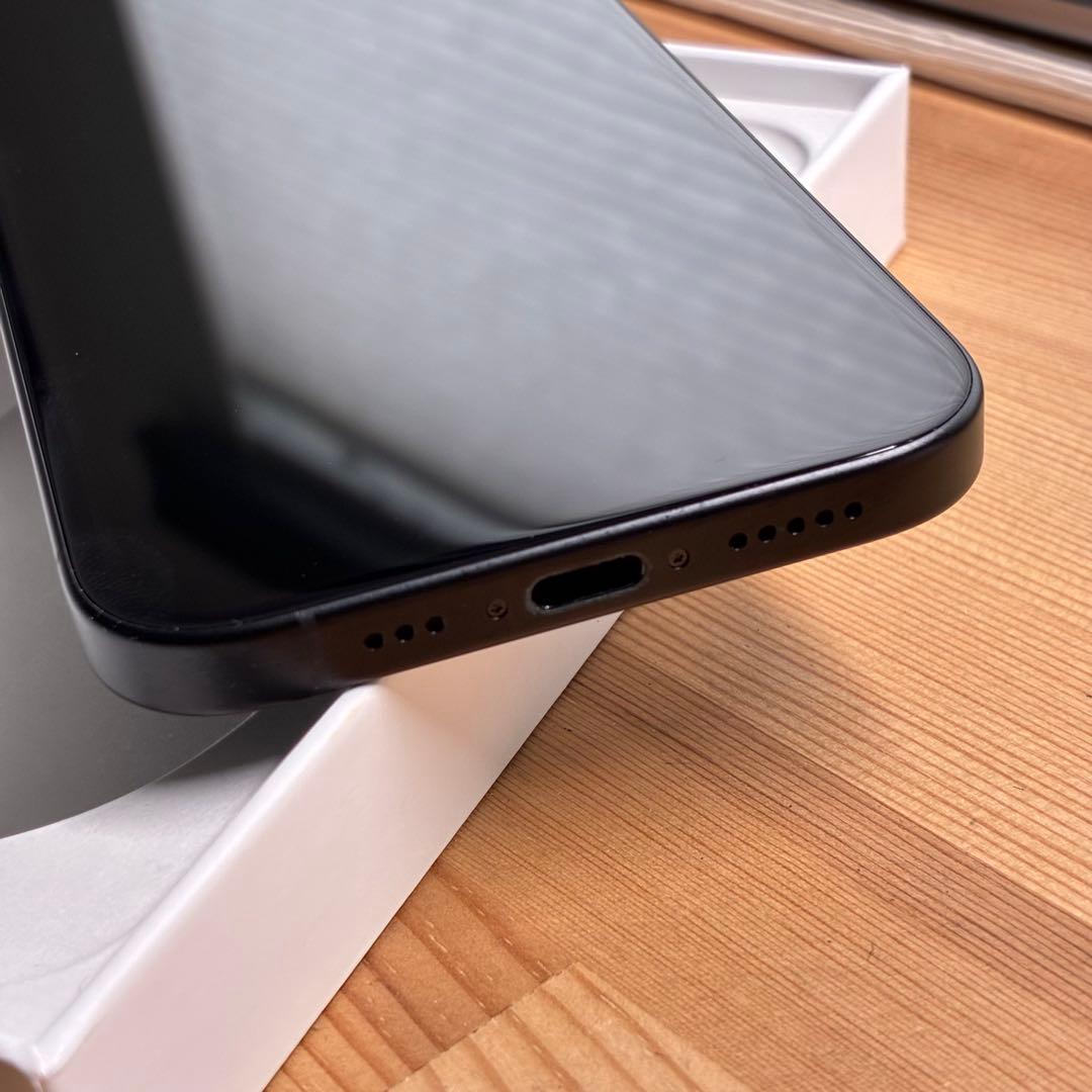 iPhone 16 ブラック 128GB