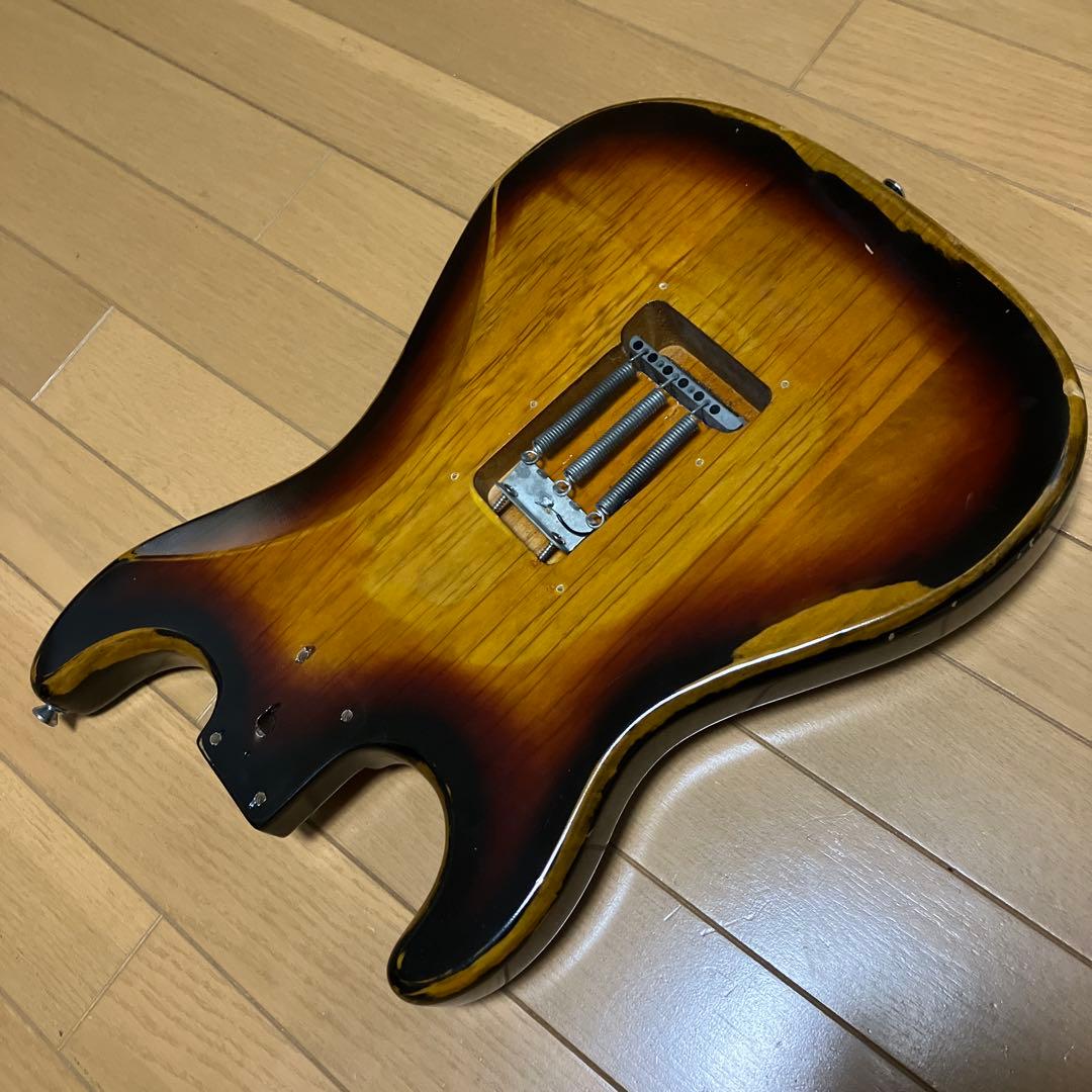 レリック仕様⭐︎ストラトキャスター サンバースト