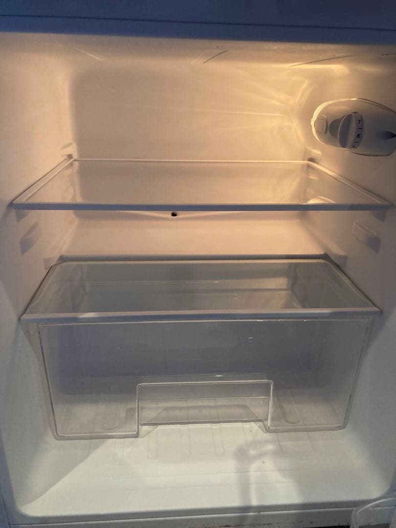 ホワイト小型 2ドア87L冷蔵庫 PRC-B092DーＷ