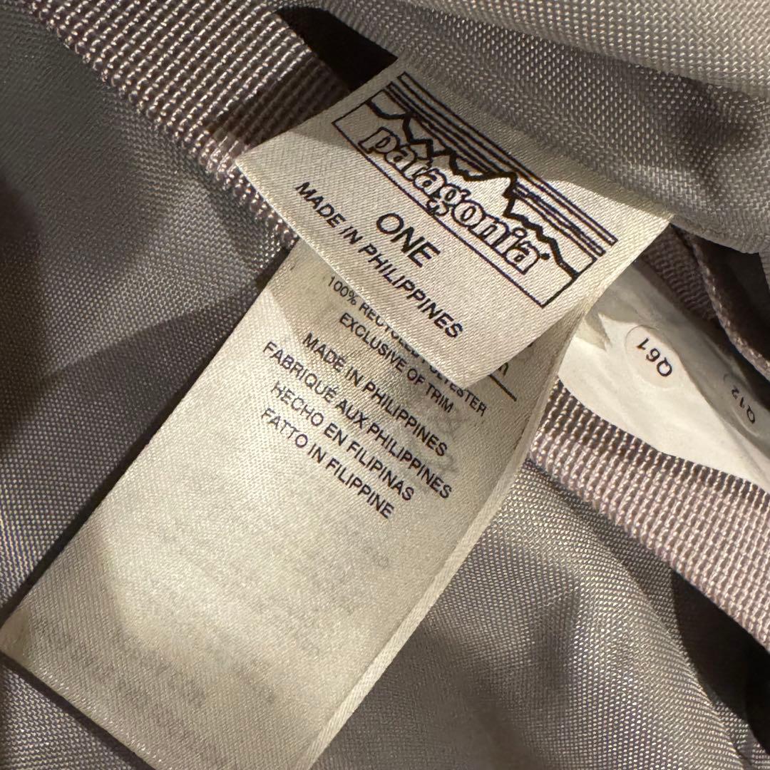 patagonia　BLACK HOLE WHEELED DUFFEL 40ℓ