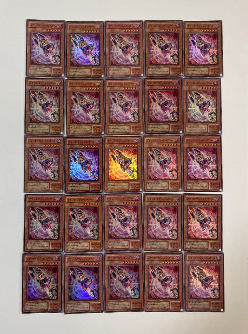 【匿名配送】　ブラック・マジシャン・ガール P4-01 YU-01 50枚