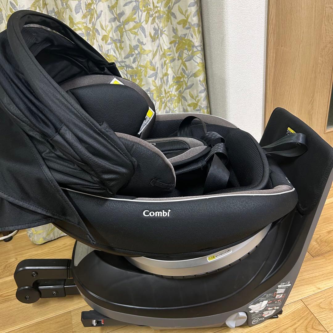 combi クルムーヴスマート　isofix 回転式　JG-650