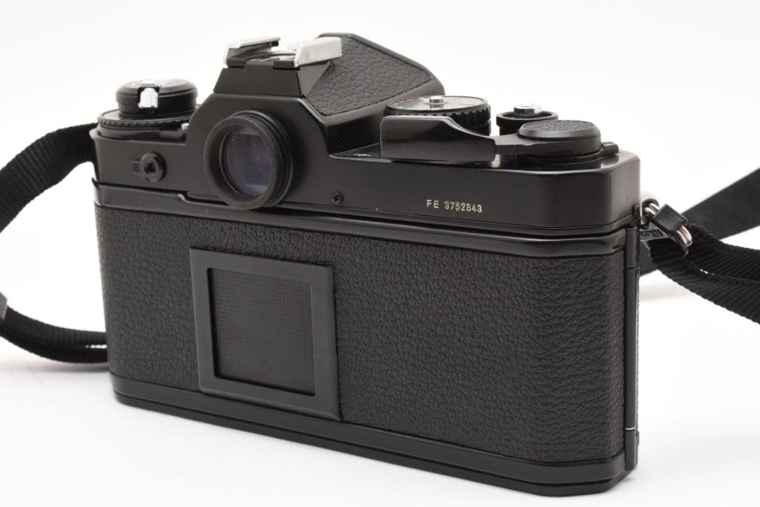 ★各部モルト張り替え済・美品★ ニコン Nikon FE ボディ #19587