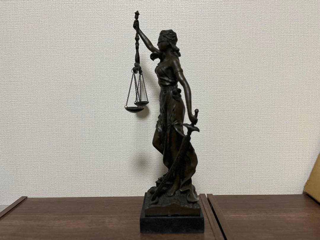 【ブロンズ製】正義の女神 テミス 像(彫刻家Houdonの刻印あり)