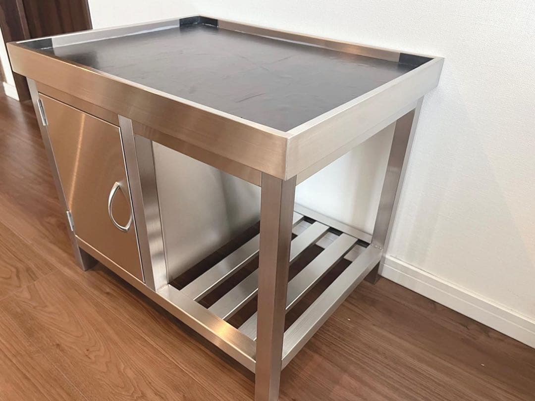 特注ステンレス製　水槽台