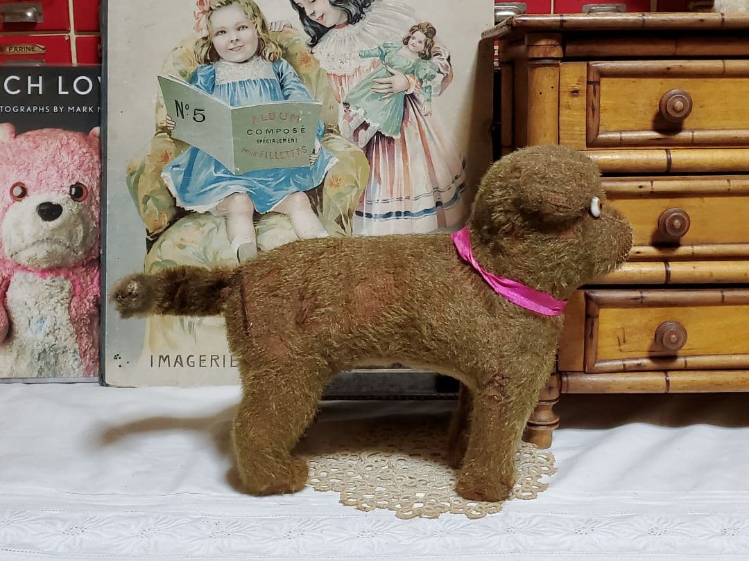 アンティーク　ファーネル？　犬