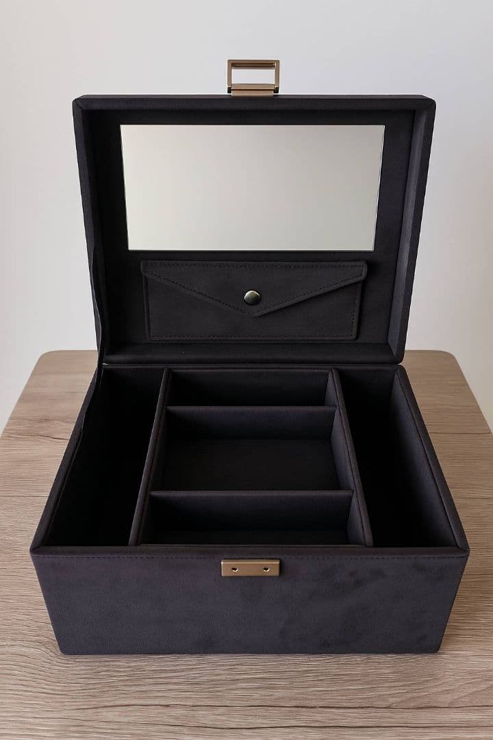 [非売品]LA MER ドレッサー コスメ／ジュエリーボックス　布袋付き